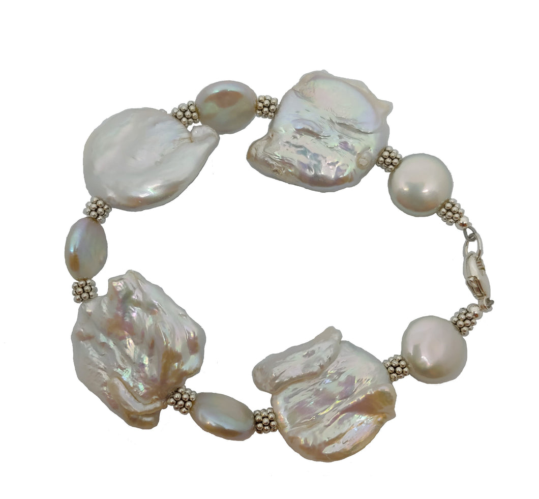 Pearl medley bracelet